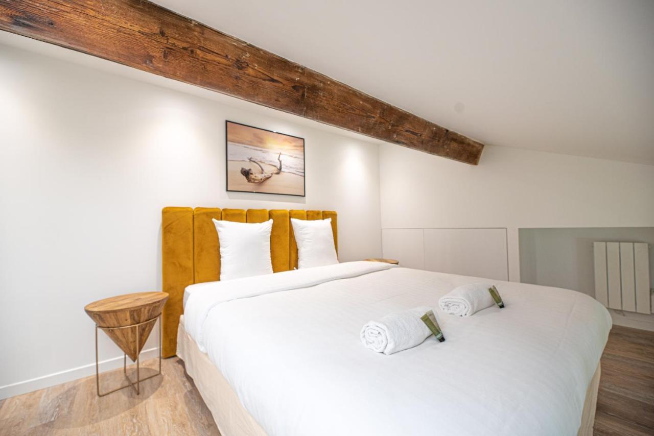 Apartment Loft In Paris